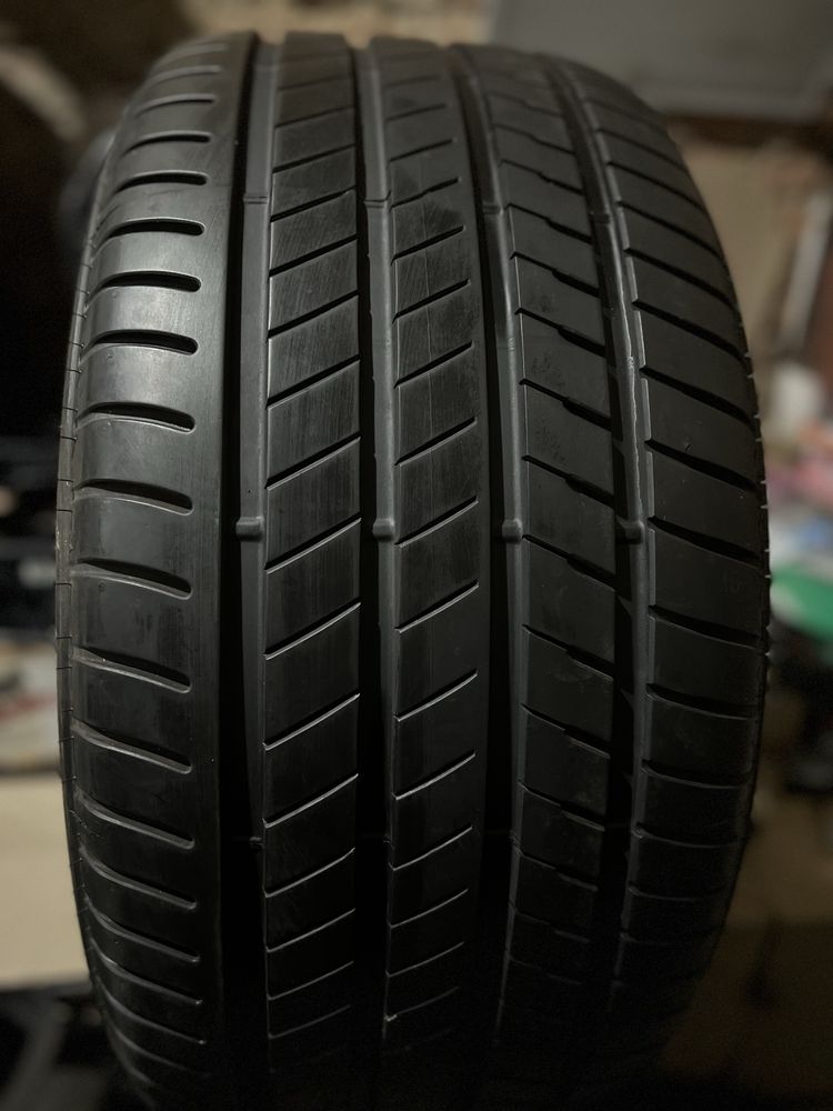275/45/20 305/40/20 Bridgestone Ran Flat 275.45.20 305.40.20