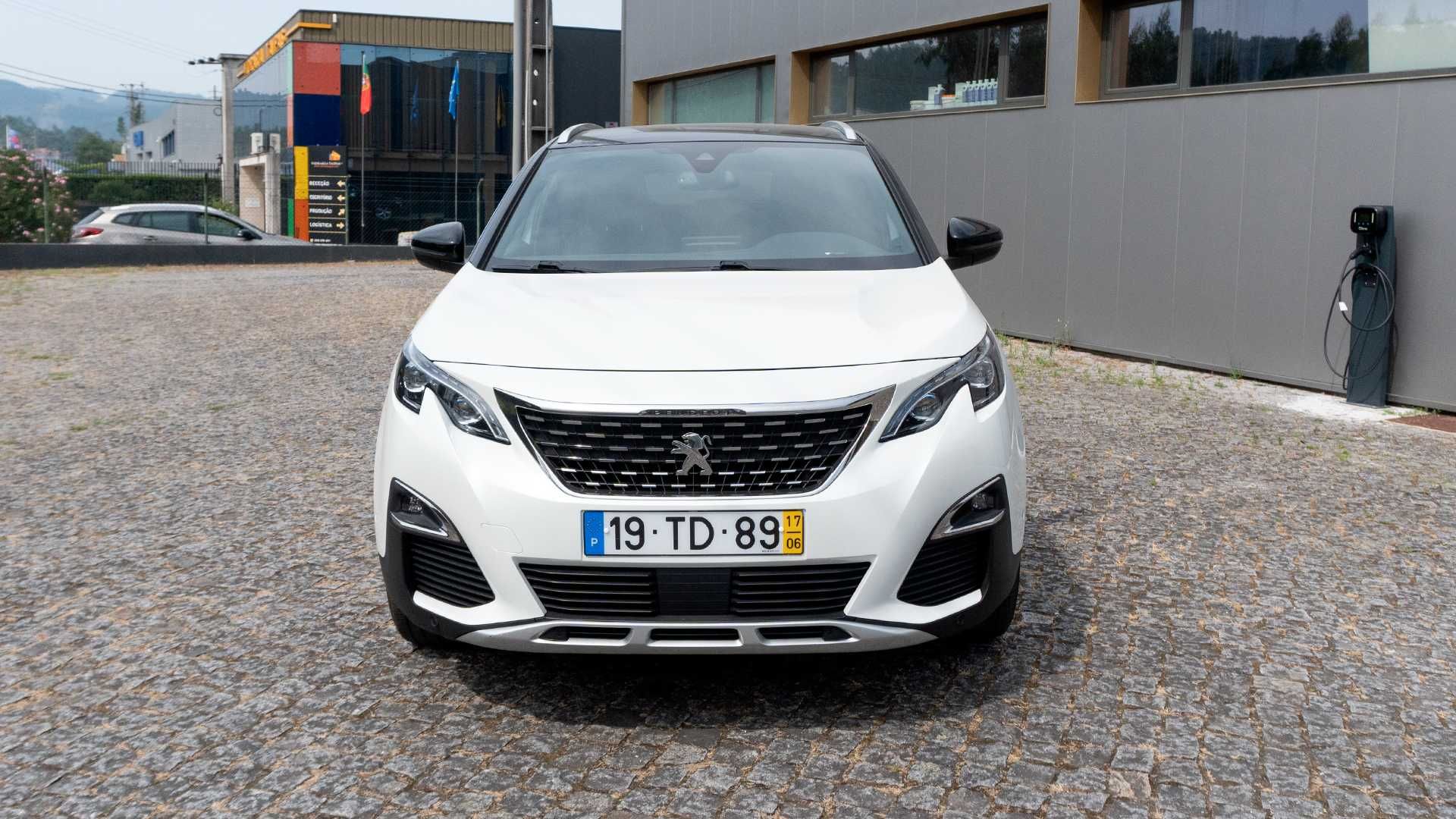Peugeot 3008 GT Line / 1.6 Diesel 120cv – Auto – 2017 / 279.374 km