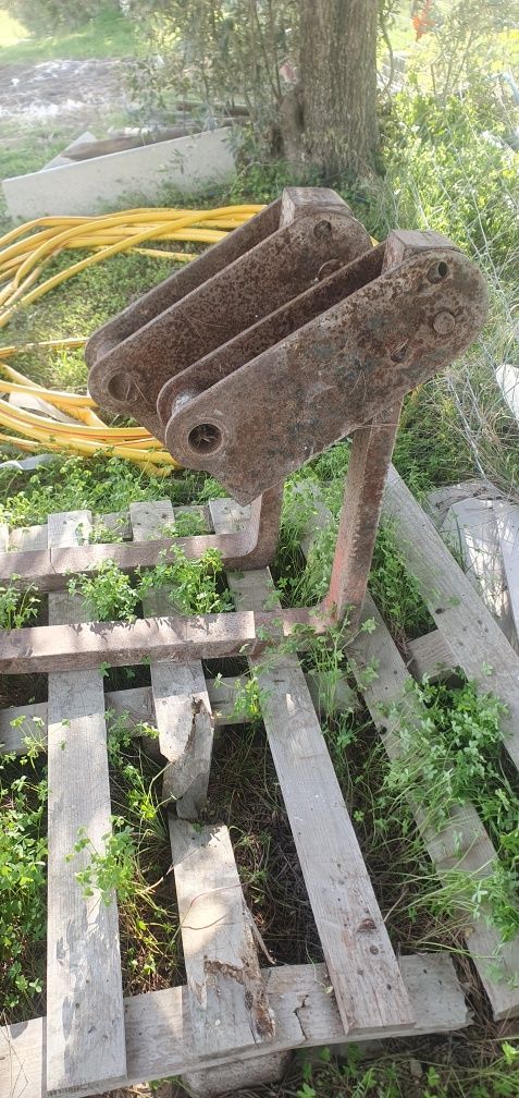 Patolas/Garfos para Retroescavadora