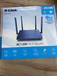 Wi-Fi роутер D-LINK DIR-822 AC1200 2.4GHz + 5GHz