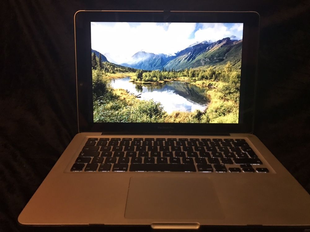MacBook Pro 13” 8GB (early 2011)
