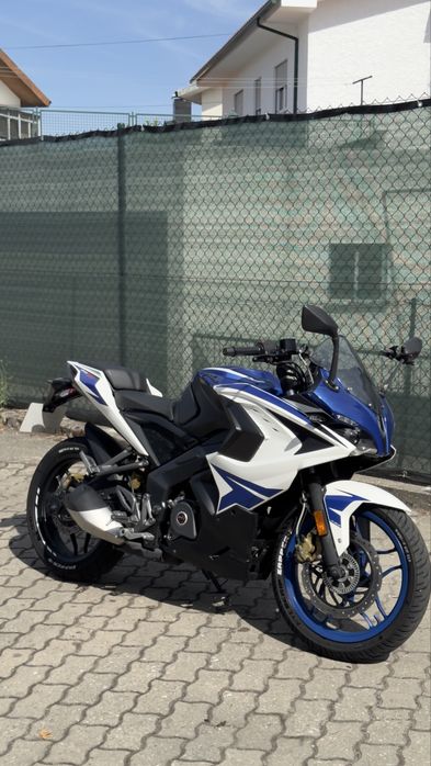 Mota Bajaj Pulsar RS200 7mil km 2018