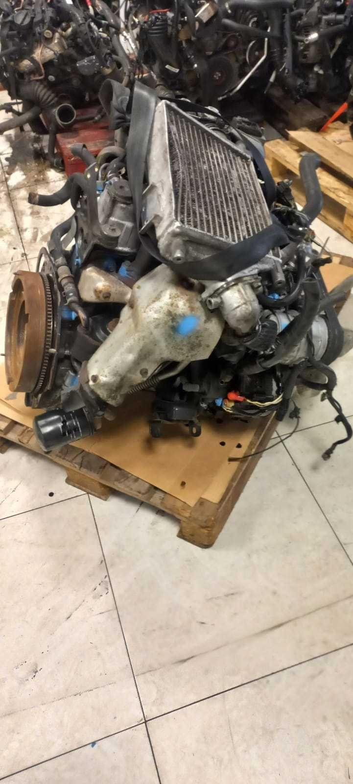 motor Isuzu 3.1td 4JG2