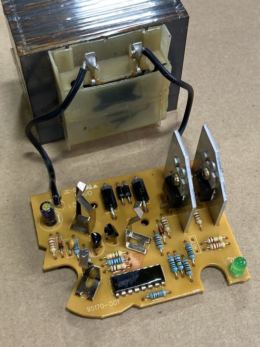 Ładowarka Bosch AL 1419 DV 7,2-14,4V