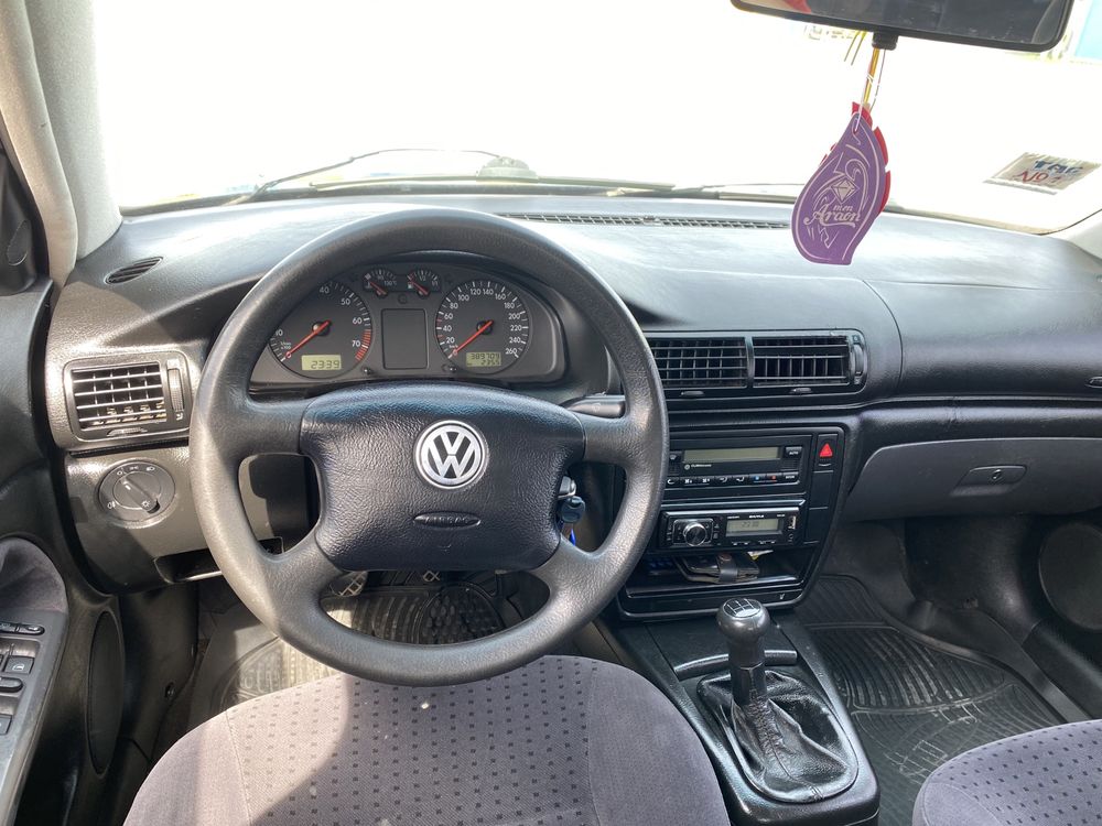 Volkswagen Passat B5 1.8T бензин