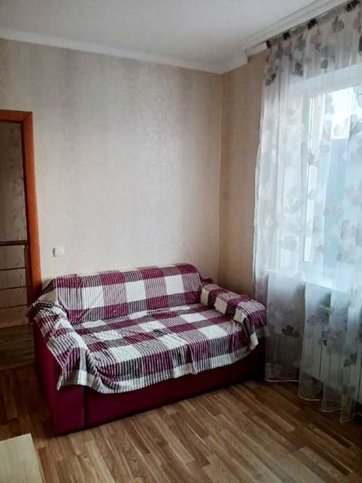 Новый таунхаус с ремонтом и мебелью в Лесках!