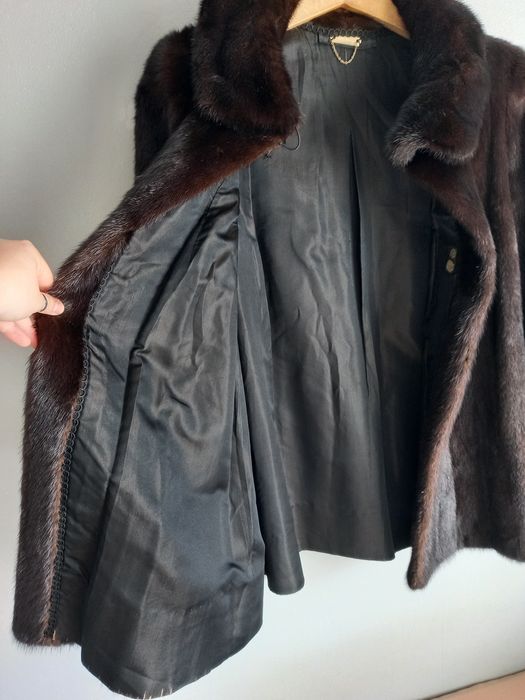 Шуба з натурального хутра норки