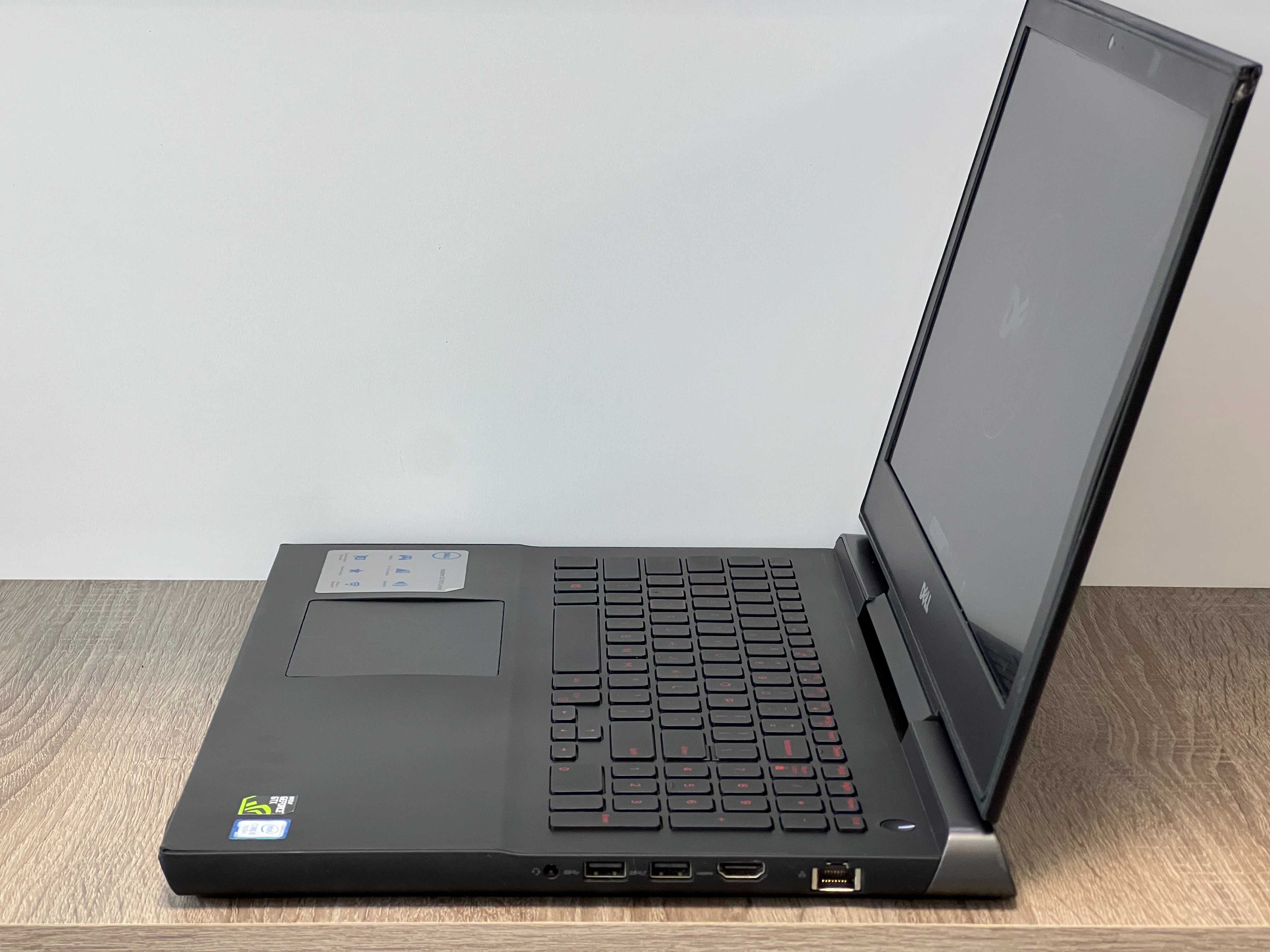 Dell Inspiron 7567 15"/i5-7300HQ/16GB/256SSD/GTX 1050Ti 4Gb Гарантія