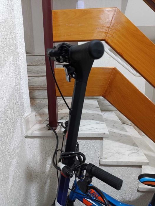 Trotinete Aprilia Esrz Eléctrica