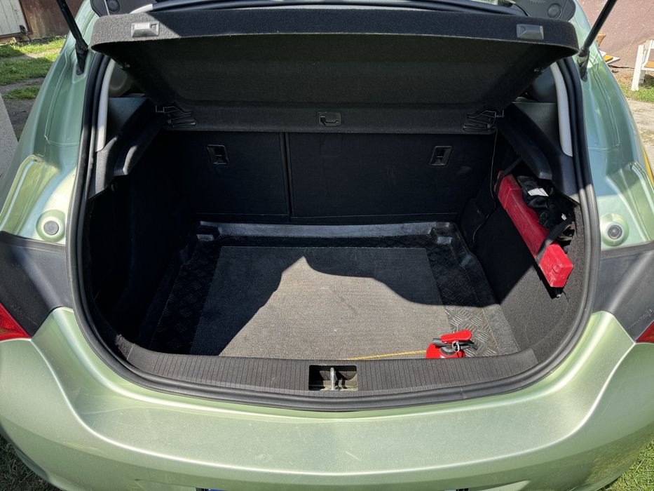 Opel Astra J (IV) 2010r. 1.6 115km