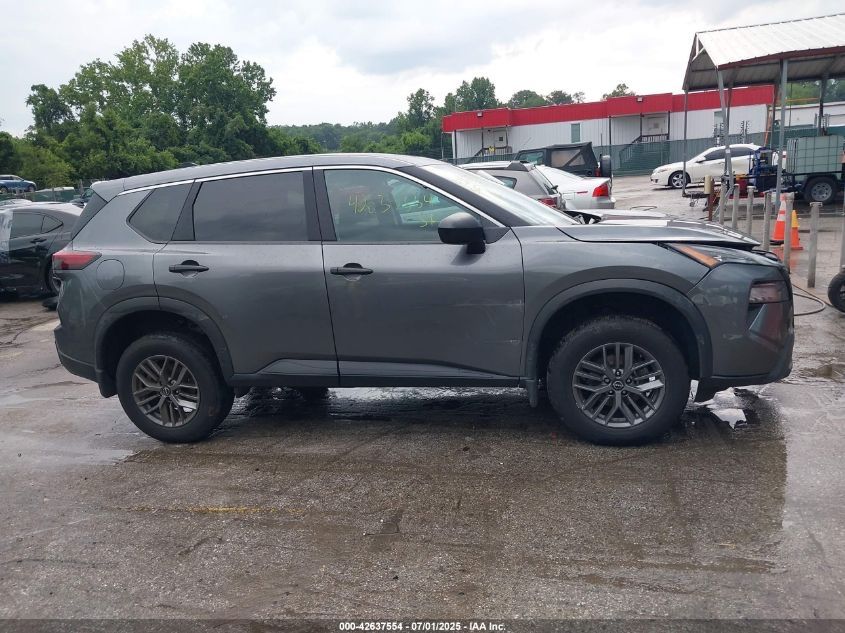 Nissan Rogue T33 Двері Колір KAD