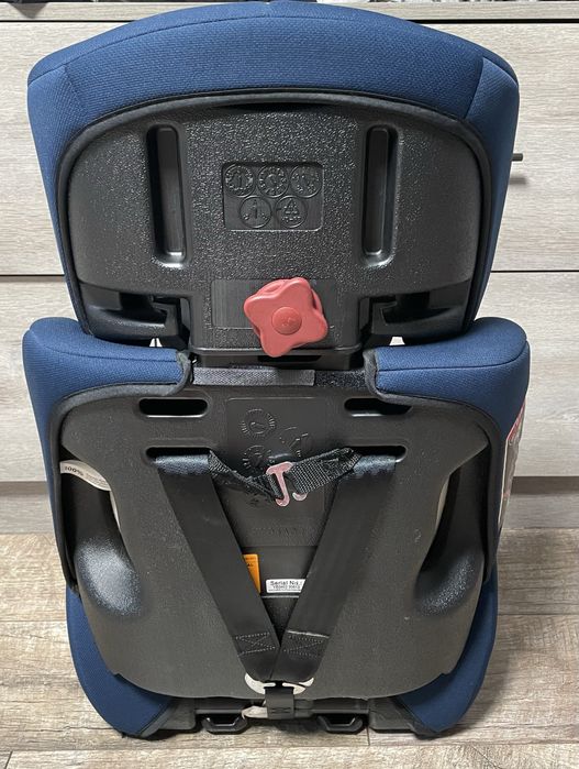 Автокрісло KinderKraft Comfort UP 9-36 кг