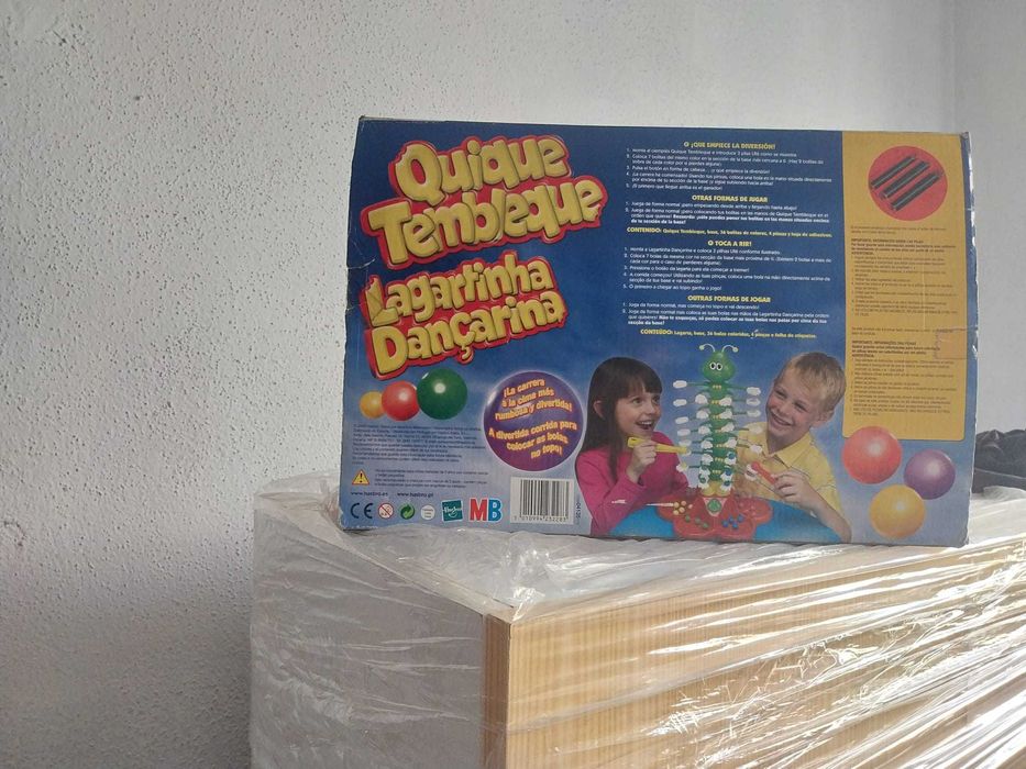 Lagartinha dancarina muito divertida