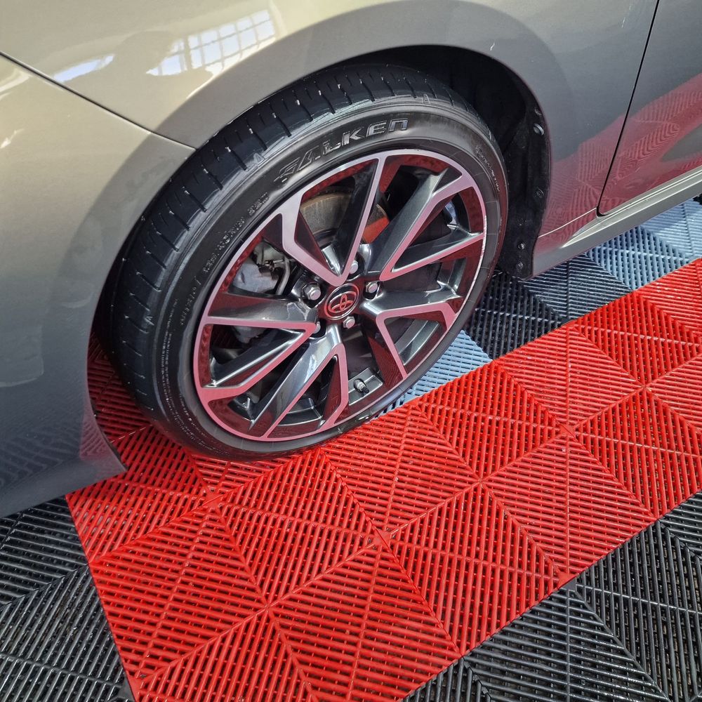 Toytota Corolla Luxury 2023