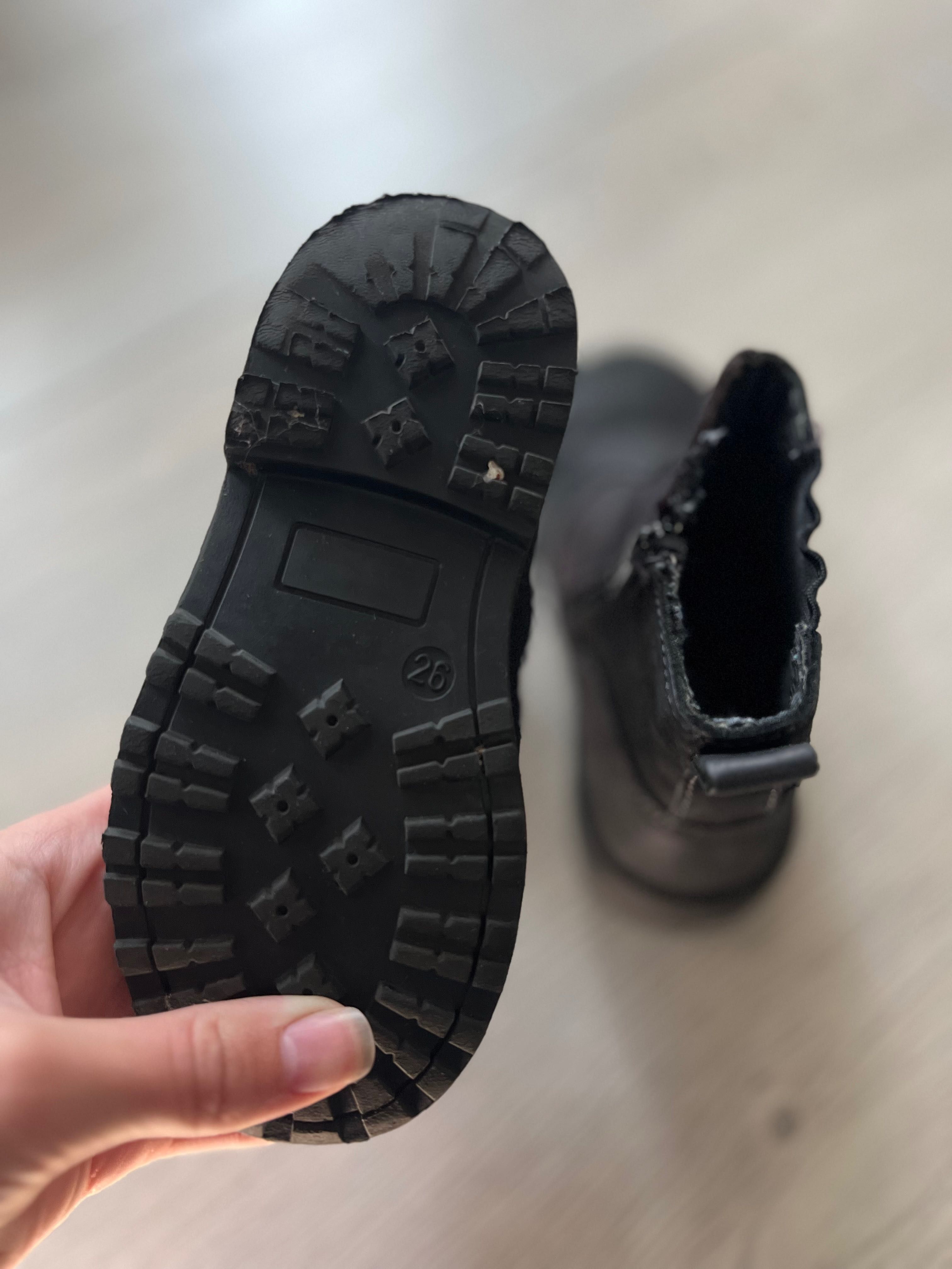Дитяче осіннє взуття