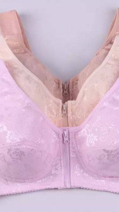 Mulher roupa vestidos sutiãs para oncologia