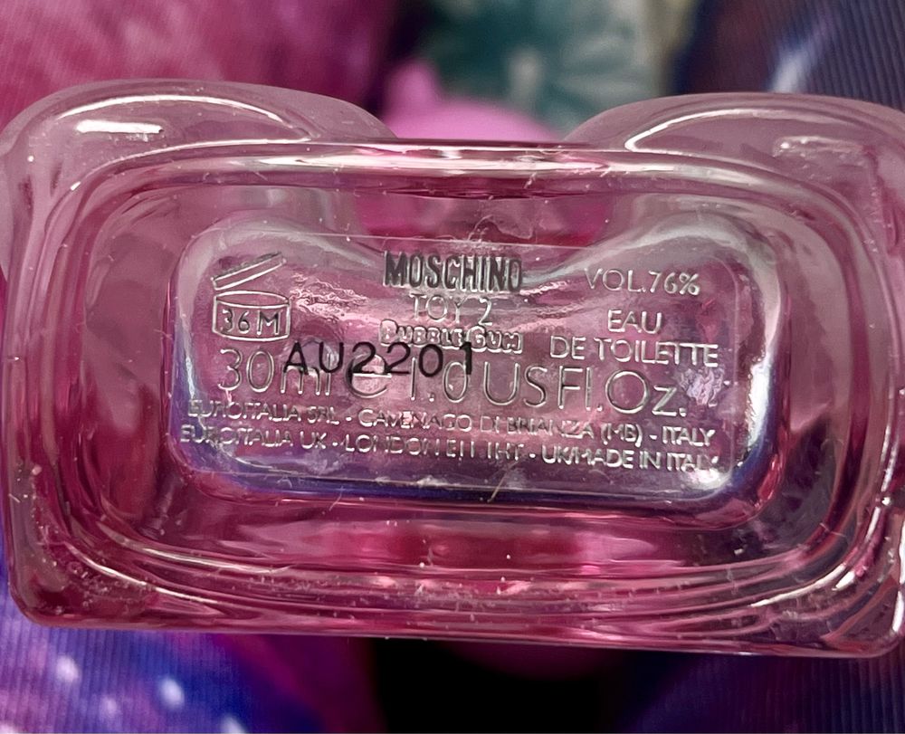 Moschino Toy 2 Bubble Gum, остаток во флаконе