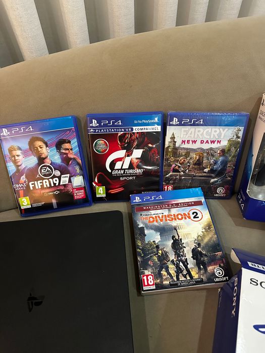 PlayStation 4 + volante