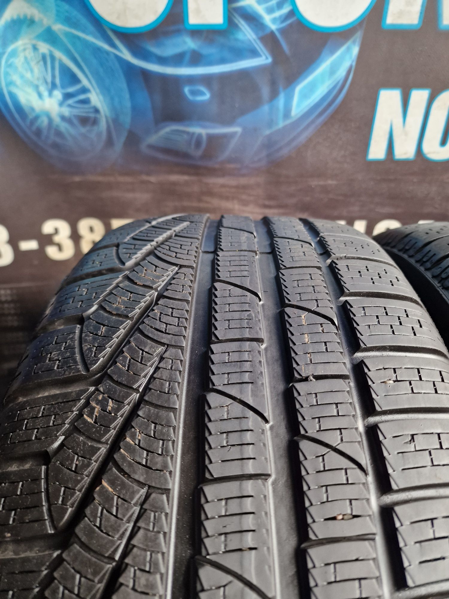 Opony zimowe 235/45/18 Pirelli Komplet 6.5mm