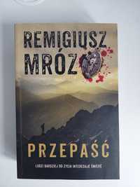 Przepaść - Remigiusz Mróz