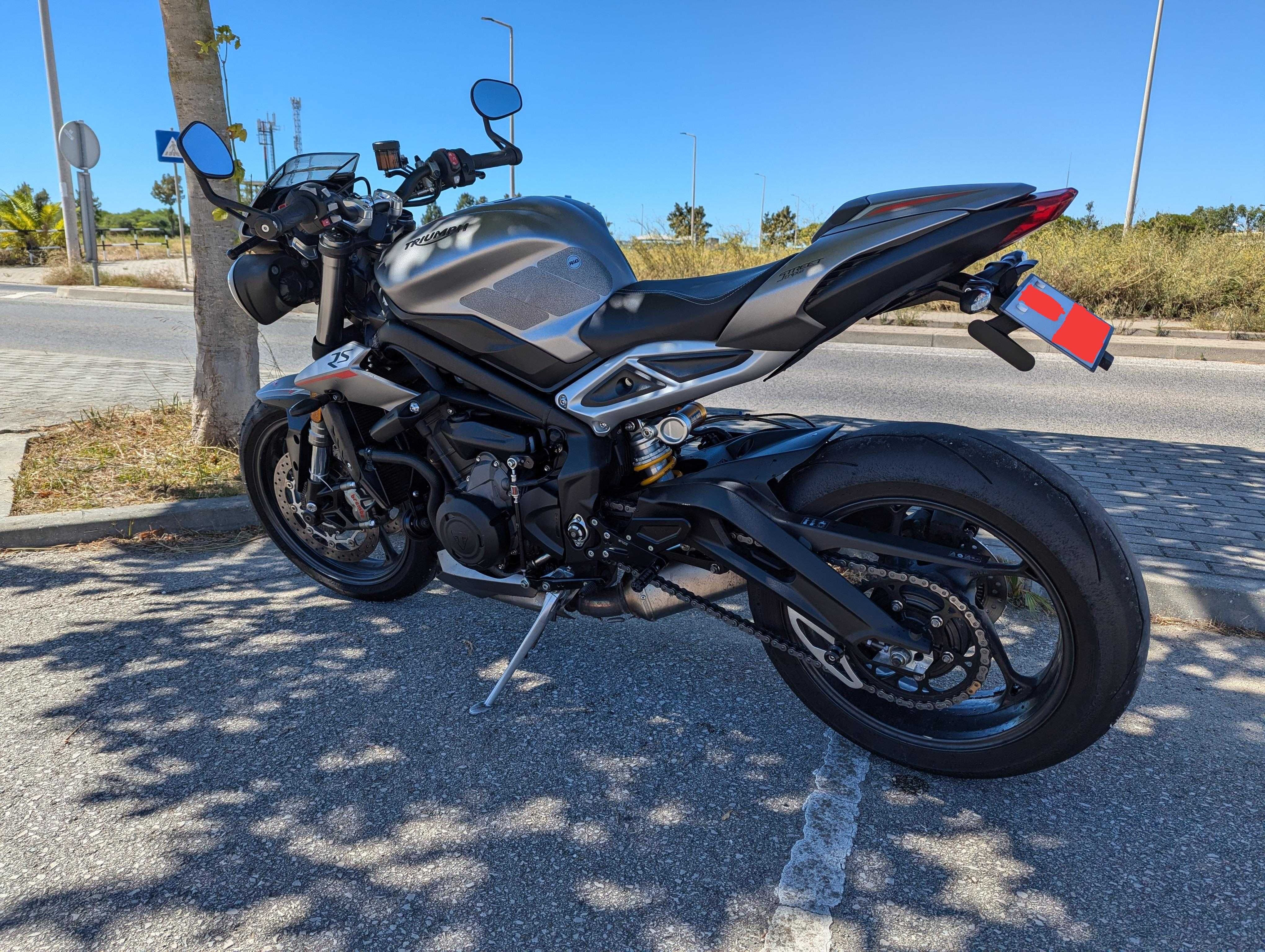 Triumph Street Triple 765 RS