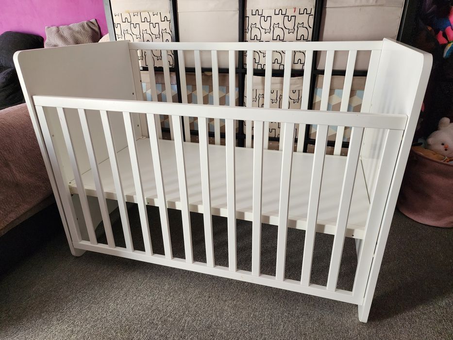 Berço ZIPPY Zy Baby 5 em 1 (120x60 cm)
Cama utilizada por um período l