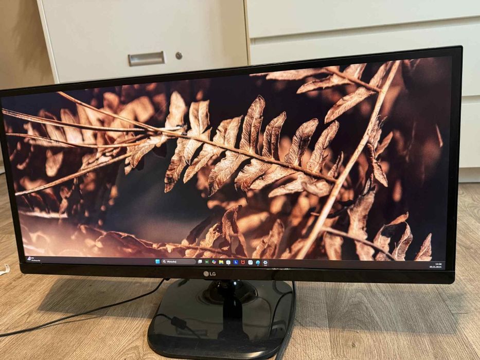 Monitor 21:9 LG 29UT55V-PZ