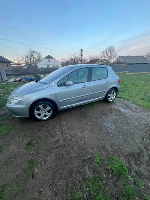 Продам пежо 307.