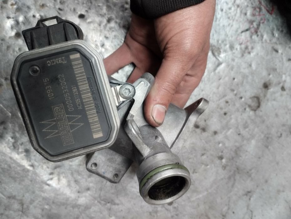 Mercedes Benz - w211 . w203 . єгр . дросельна заслонка