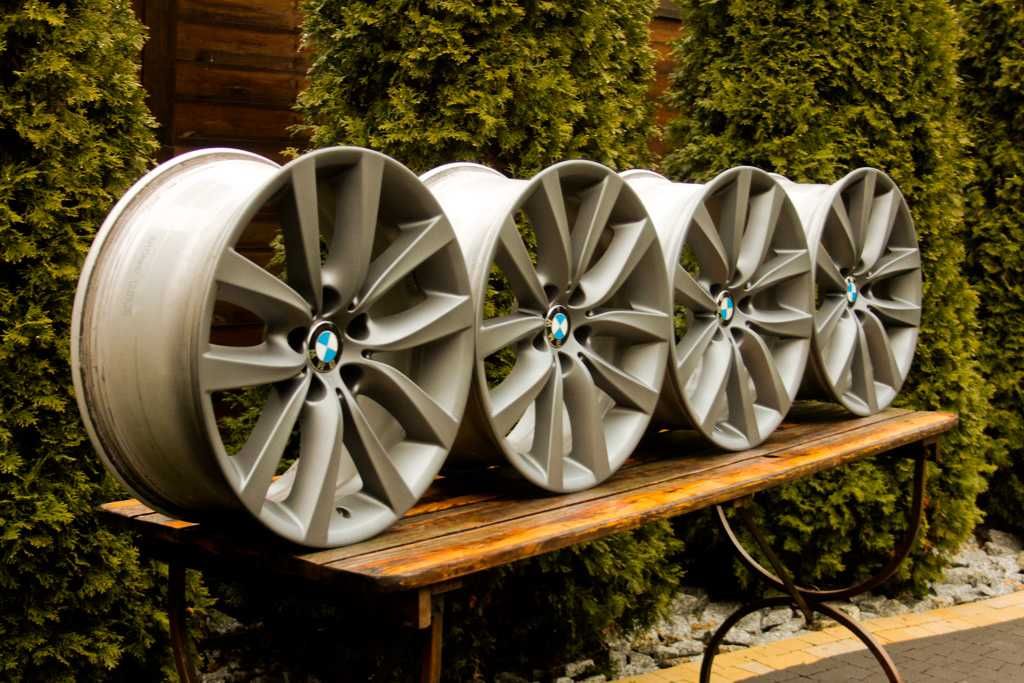 5x120 19 cali VW T5 T6 Multivan Caravelle Transporter JAK NOWE grafit