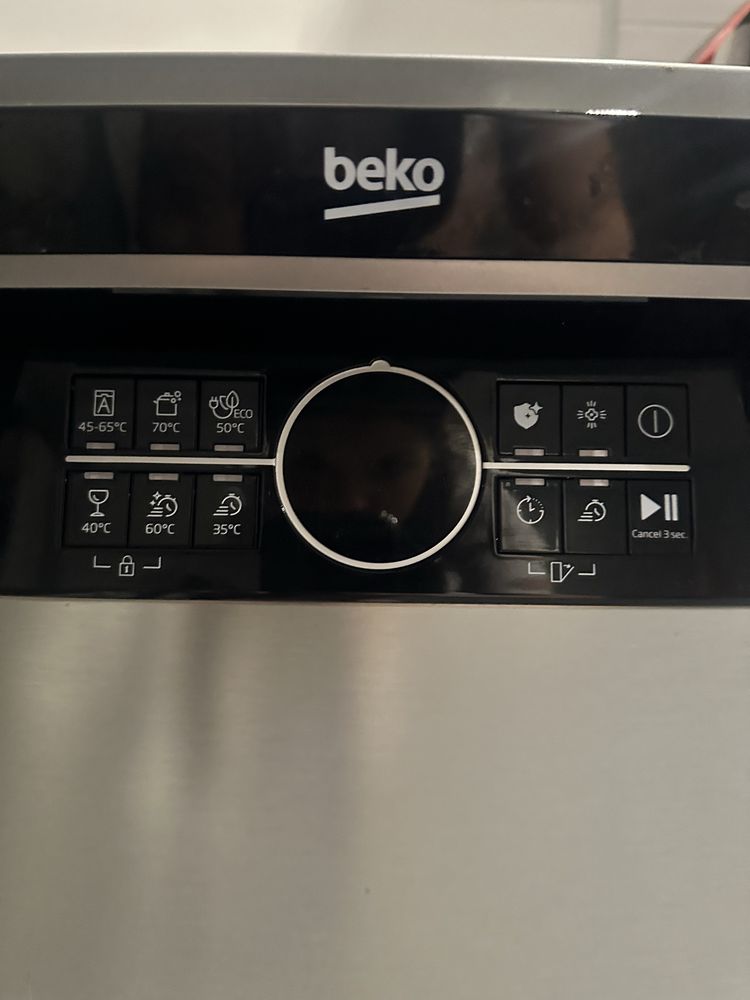 Zmywarka BEKO 45cm szuflada na sztućce