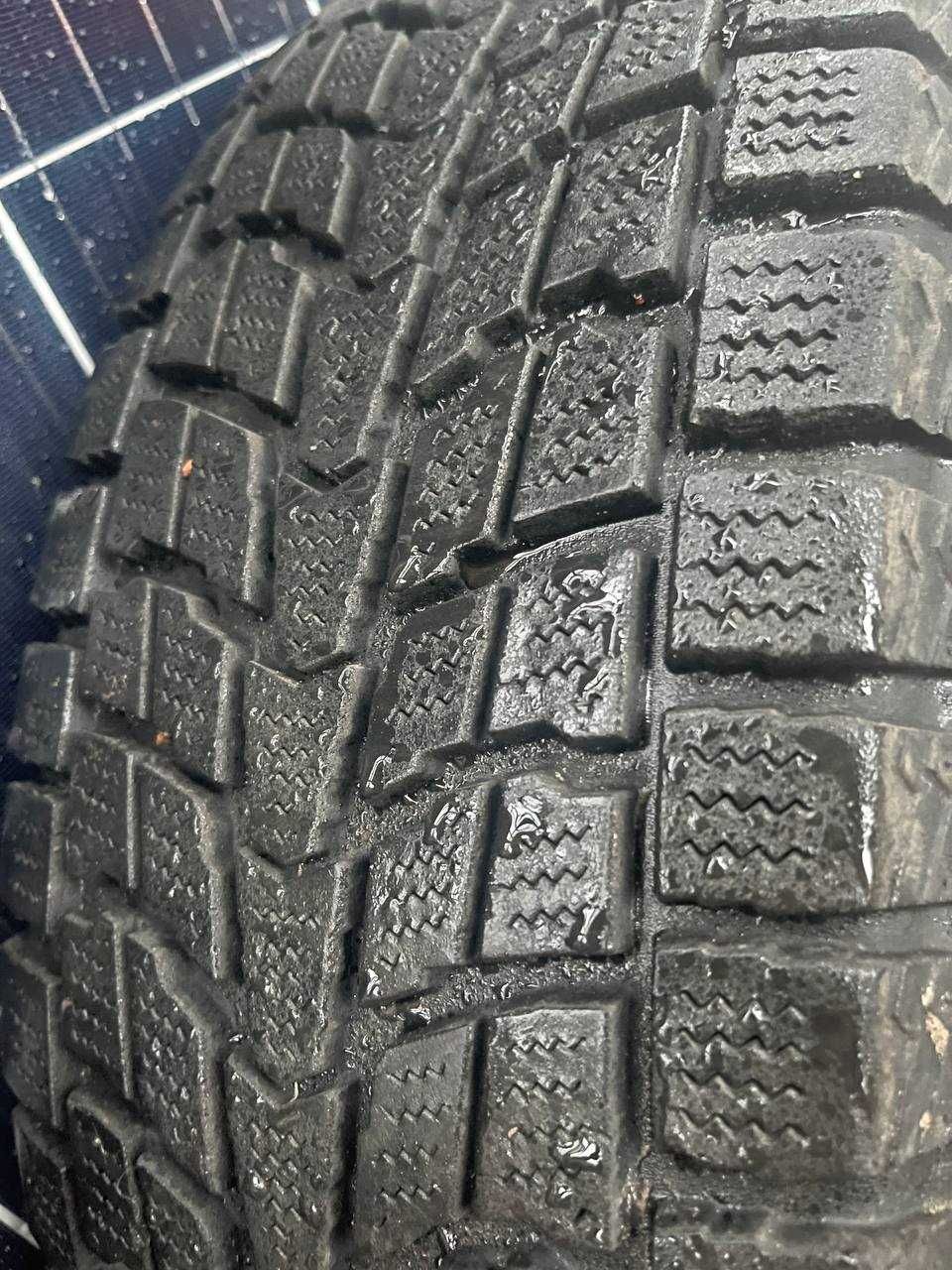 Спицевые диски + японские шины 225/65R17 зима, Dunlop, Honda CR-V