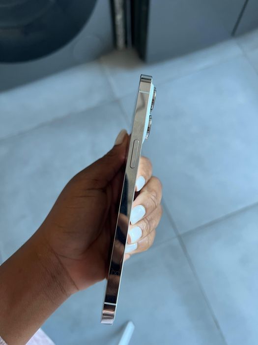 14 pro max( bateria80%)