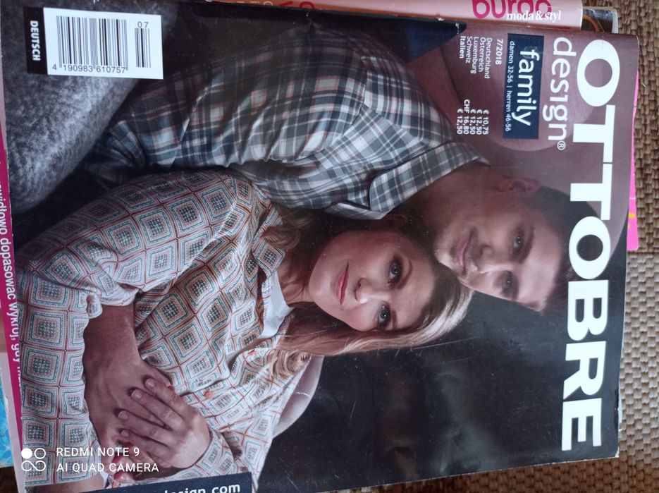 Ottobre kobieta gazeta z wykrojami dla kobiet