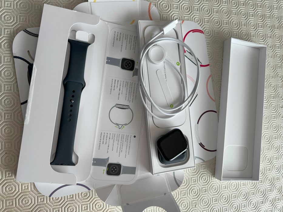 Apple Watch 10 Preto brilhante de 46 mm [NOVO]. 3Anos GarantiaNacional