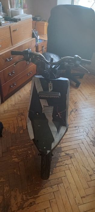 Скутер Ямаха v27 на ходу