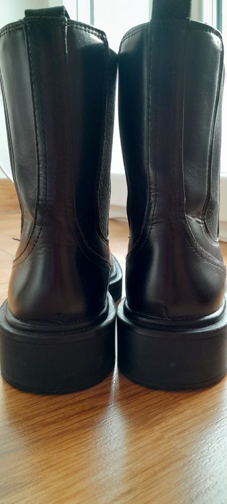 Botins Zara pretos