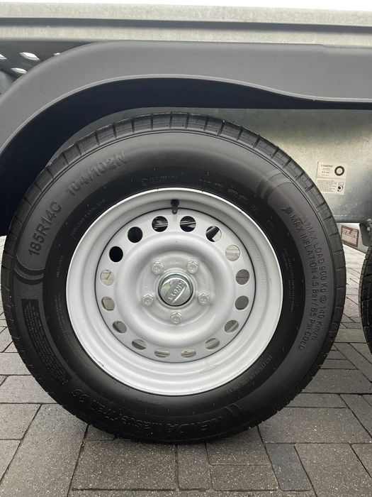 Glowacz G3 14H 3500V лавета причіп

SZNG30000RR000589