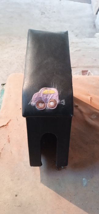 Підлокітник ваз Калина