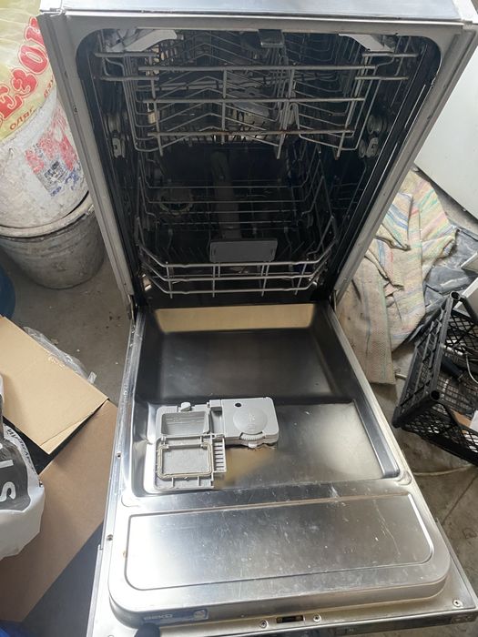 Встраиваемая посудомоечная машина Веко