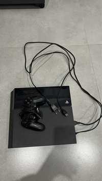Sprzedam PlayStation 4 500 gb