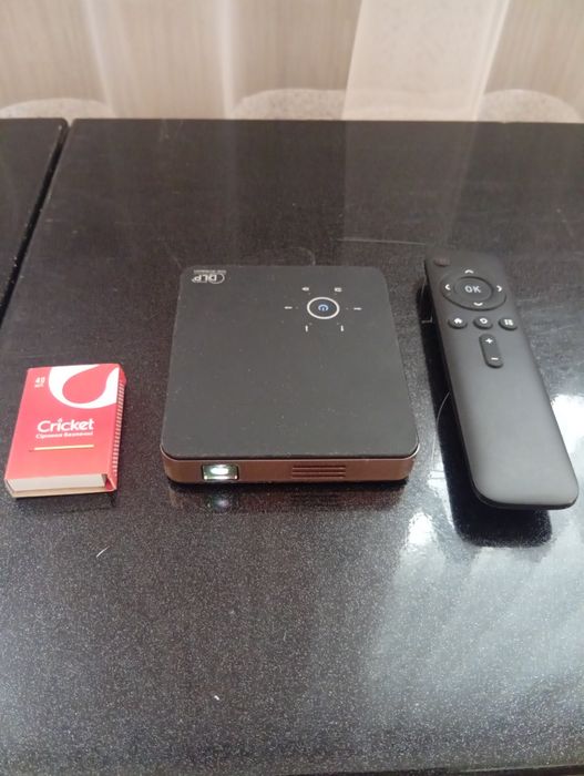 Продам мини проектор