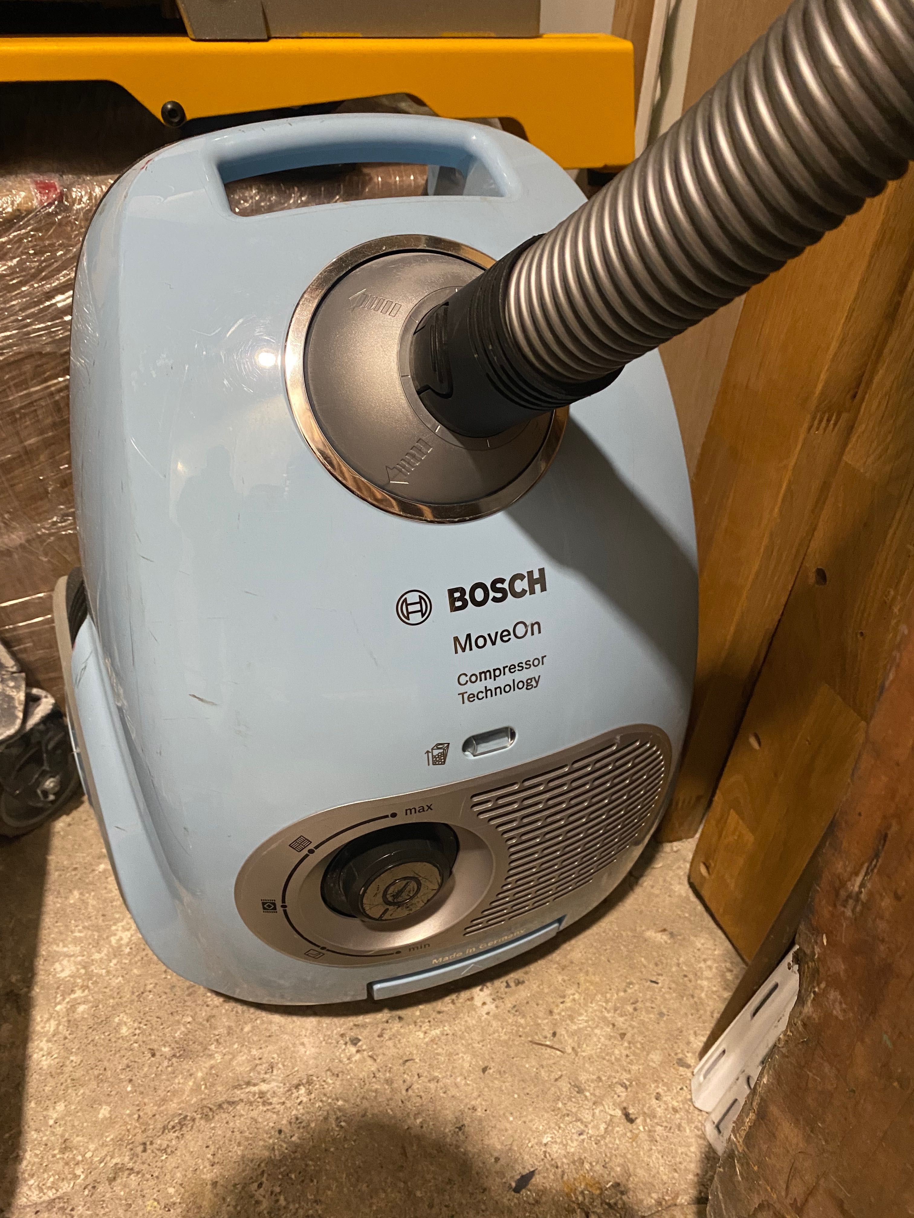 Пилосос ,пилюкотяг ,Bosch made in germani