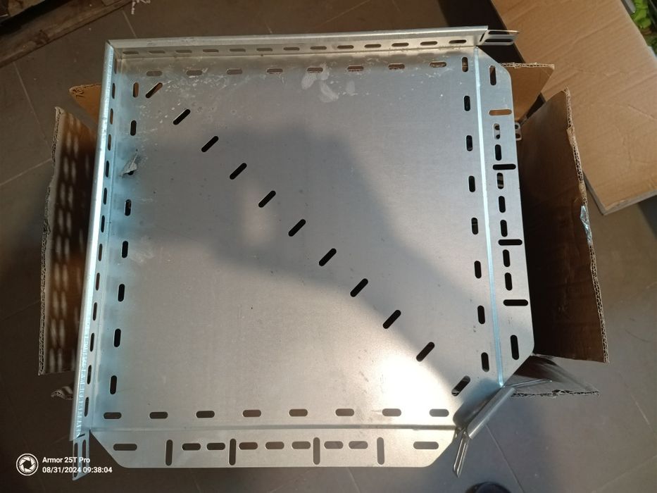 Koryto kablowe BAKS zakręt 400/400 H42 1szt
