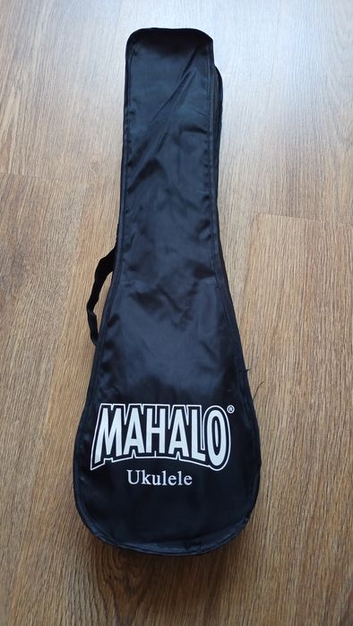 Укулеле MAHALO у відмінному стані