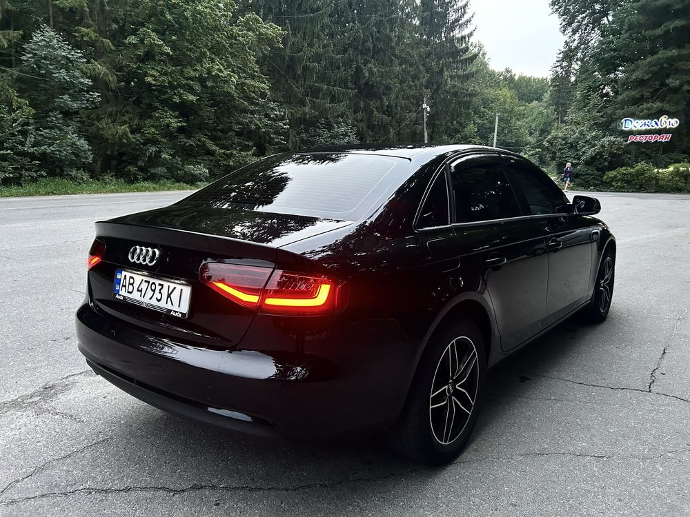 Продам А4 B8 2012р. 2.0 дизель рест на шкірі