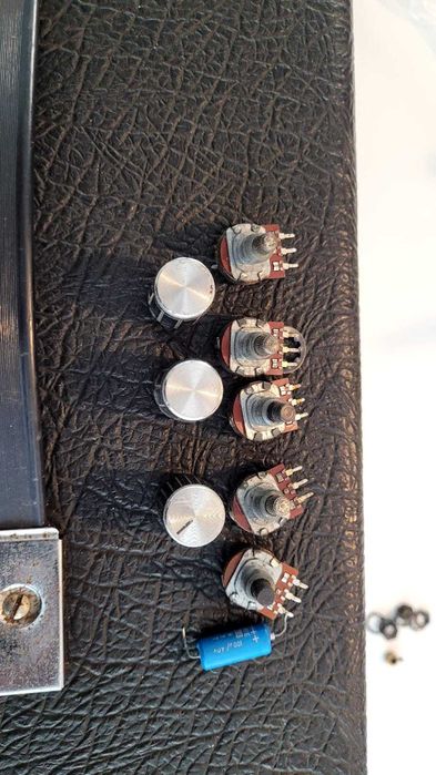 Amplificador de Guitarra GROUP 120