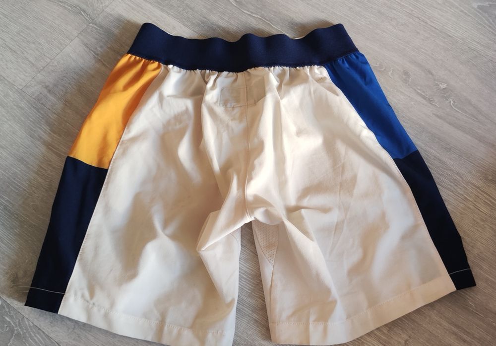 Adidas climalite spodenki chłopięce 140 cm