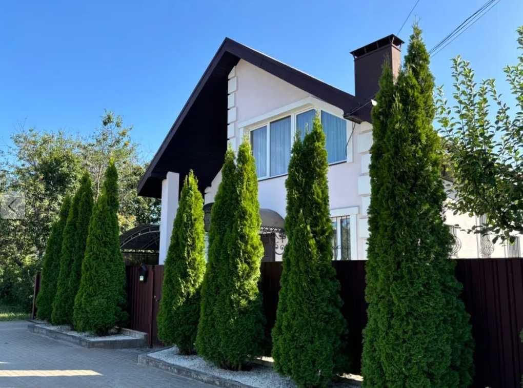 Продаж сучасного 2х поверхового будинка в Білогородці