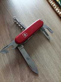 Victorinox szwajcarski